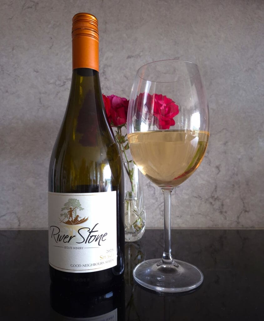 River Stone Splash White Blend 2025